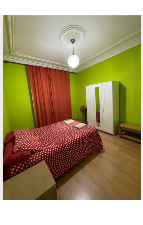 Barcelona Centric Hostel Exterior photo